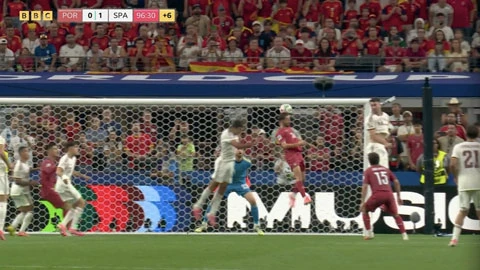 Bernardo Silva & 10 phút ác mộng khiến Bồ Đào Nha trả giá