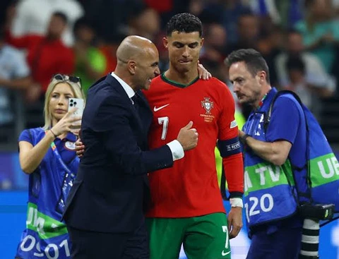 Bồ Đào Nha vs Uzbekistan: Giải oan cho Roberto Martinez Bồ Đào Nha vs Uzbekistan: Giải oan cho Roberto Martinez