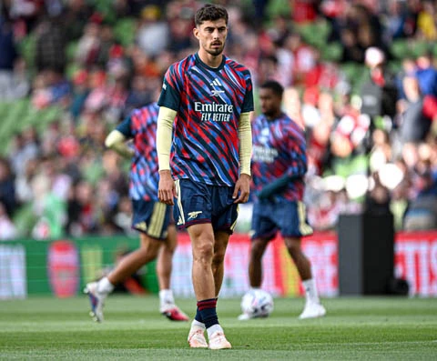 CĐV Arsenal đòi bán 2 ngôi sao sau trận thua Betis CĐV Arsenal đòi bán 2 ngôi sao sau trận thua Betis