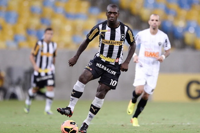 Clarence Seedorf tại Botafogo: Khúc vĩ thanh của một nhà vô địch Clarence Seedorf tại Botafogo: Khúc vĩ thanh của một nhà vô địch