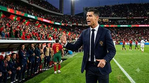 Cristiano Ronaldo tiến sát ghế HLV tuyển Bồ Đào Nha Cristiano Ronaldo tiến sát ghế HLV tuyển Bồ Đào Nha