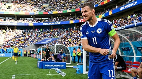 Cựu sao Man City nổi đóa giữa trận thắng quan trọng của Bosnia Cựu sao Man City nổi đóa giữa trận thắng quan trọng của Bosnia