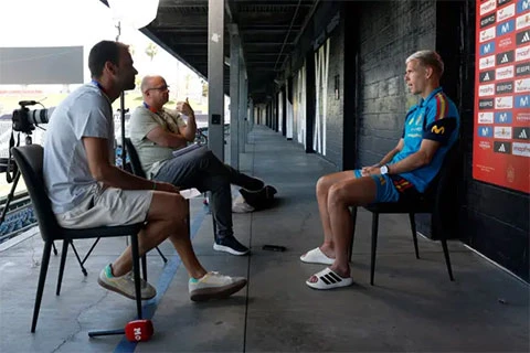 Dani Olmo: 'Không đội nào muốn gặp Tây Ban Nha ở tứ kết' Dani Olmo: 'Không đội nào muốn gặp Tây Ban Nha ở tứ kết'