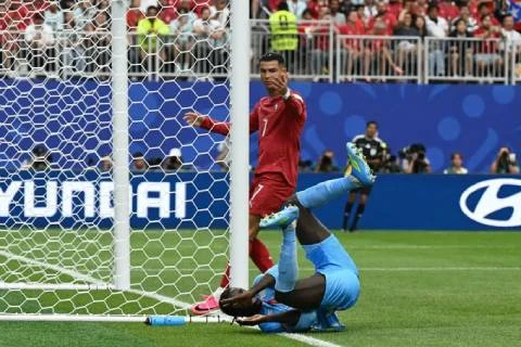 Đến bao giờ Ronaldo mới tự cảm thấy xấu hổ? Đến bao giờ Ronaldo mới tự cảm thấy xấu hổ?