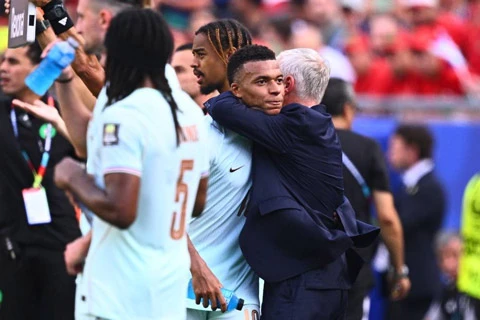 Deschamps và bí mật của 3 kỳ World Cup liên tiếp đưa Pháp vào bán kết Deschamps và bí mật của 3 kỳ World Cup liên tiếp đưa Pháp vào bán kết