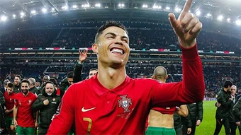 Đố HLV nào dám loại Cristiano Ronaldo