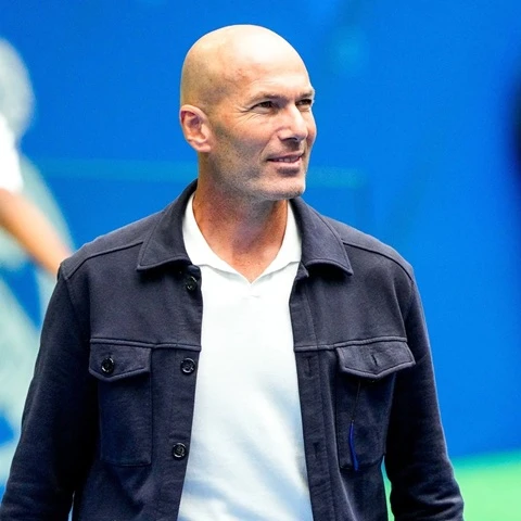 Đừng vội trao ĐT Pháp cho Zidane