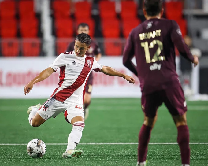 Gavin Turner, thân ở MLS nhưng lòng vẫn hướng về Việt Nam