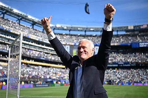 Hãy gọi Didier Deschamps là Quý ngài World Cup! Hãy gọi Didier Deschamps là Quý ngài World Cup!