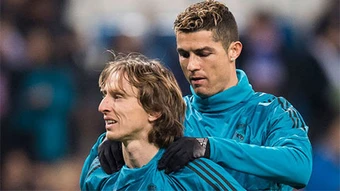 HLV Martinez chỉ ra điểm chung đặc biệt giữa Modric và Ronaldo trước trận Bồ Đào Nha vs Croatia