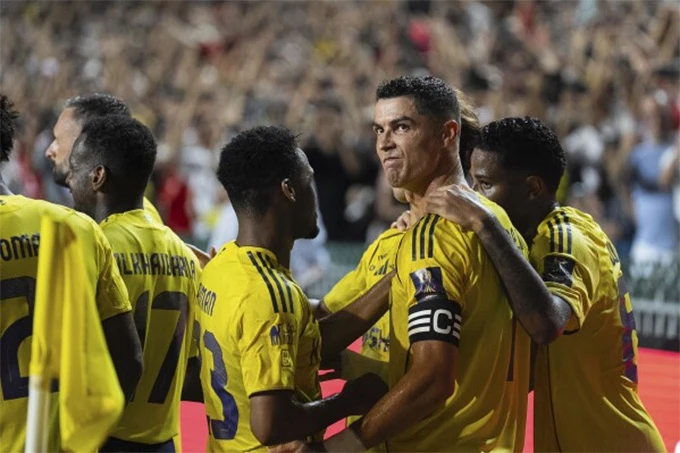 'Hội chứng voi và cái cây' ám ảnh Arsenal, Al Nassr và Zamalek 'Hội chứng voi và cái cây' ám ảnh Arsenal, Al Nassr và Zamalek