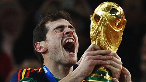 Iker Casillas: 'Thủ môn quyết định chức vô địch World Cup' Iker Casillas: 'Thủ môn quyết định chức vô địch World Cup'