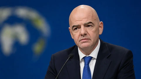 Infantino chính thức từ bỏ kế hoạch bán quyền thương mại World Cup Infantino chính thức từ bỏ kế hoạch bán quyền thương mại World Cup