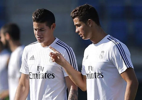 James Rodriguez và Cristiano Ronaldo: Anh hùng trọng anh hùng James Rodriguez và Cristiano Ronaldo: Anh hùng trọng anh hùng