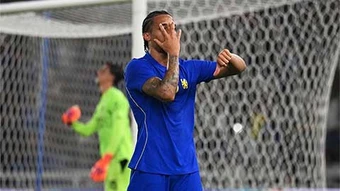 Joao Pedro lập cú đúp, Chelsea hủy diệt AC Milan