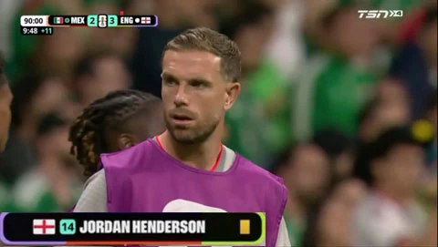 Jordan Henderson nhập viện vì ăn mừng sau chiến thắng của ĐT Anh Jordan Henderson nhập viện vì ăn mừng sau chiến thắng của ĐT Anh