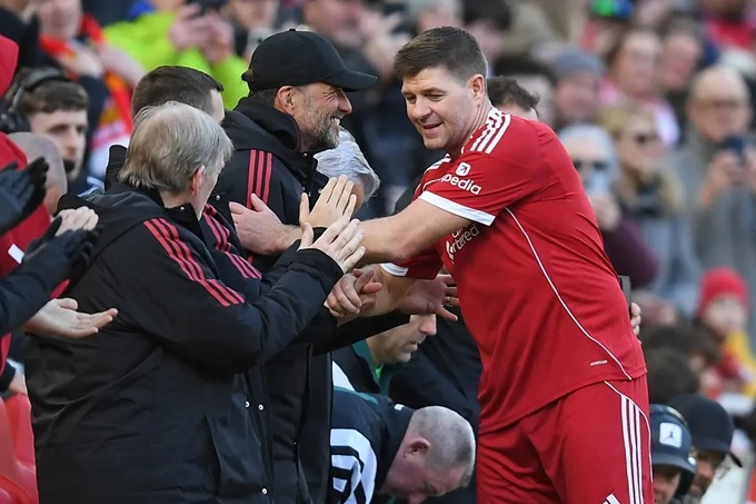 Jurgen Klopp nói gì trong ngày tái hợp Liverpool?