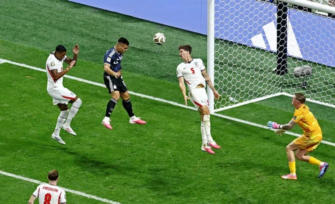 Kết quả Anh 1-2 Argentina: Messi giúp Albiceleste ngược dòng vào chung kết World Cup 2026 Kết quả Anh 1-2 Argentina: Messi giúp Albiceleste ngược dòng vào chung kết World Cup 2026