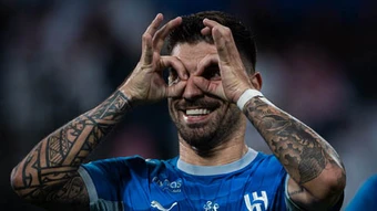 Kết quả bóng đá đêm 14/8, rạng sáng 15/8: Europa League, Championship, giao hữu các CLB