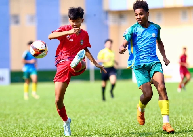 Kết quả bóng đá đêm 2/4, rạng sáng 3/4 tại giải U15 quốc gia, tứ kết Champions League nữ Kết quả bóng đá đêm 2/4, rạng sáng 3/4 tại giải U15 quốc gia, tứ kết Champions League nữ