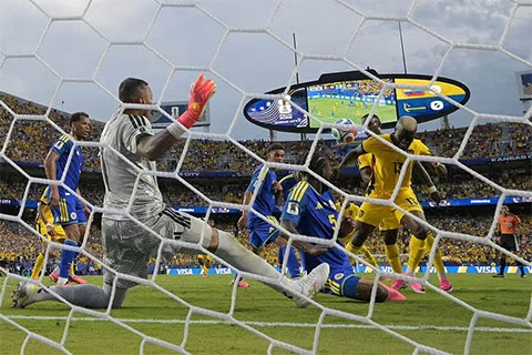 Kết quả Ecuador 0-0 Curacao: Vinh danh 'người gác đền' Eloy Room Kết quả Ecuador 0-0 Curacao: Vinh danh 'người gác đền' Eloy Room