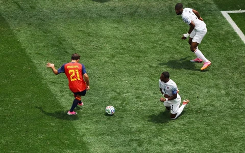 Kết quả Tây Ban Nha 3-0 Áo: La Roja vào vòng 1/8 Kết quả Tây Ban Nha 3-0 Áo: La Roja vào vòng 1/8