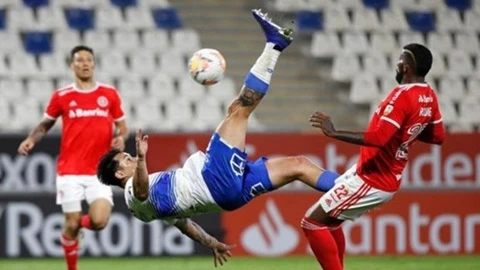 Kỷ lục mà Messi và Maradona chưa từng chạm tới: Chuyện lạ của Zampedri Kỷ lục mà Messi và Maradona chưa từng chạm tới: Chuyện lạ của Zampedri