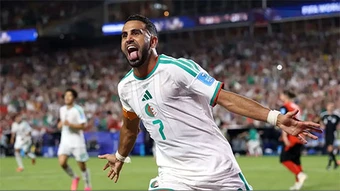 Mahrez bùng nổ trở lại đúng lúc Algeria cần nhất