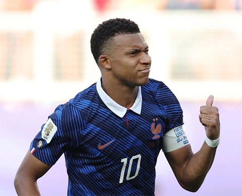 Mbappe nổi giận tố Paraguay chơi bẩn sau chiến thắng của tuyển Pháp Mbappe nổi giận tố Paraguay chơi bẩn sau chiến thắng của tuyển Pháp