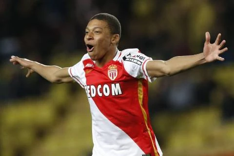 Mbappe tới Liverpool: Điều chưa kể về cuộc gặp trên không giữa Klopp và Mbappe Mbappe tới Liverpool: Điều chưa kể về cuộc gặp trên không giữa Klopp và Mbappe