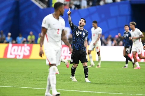 Messi từ chối nói về mình, nhường công cho đồng đội khi Argentina vào chung kết Messi từ chối nói về mình, nhường công cho đồng đội khi Argentina vào chung kết