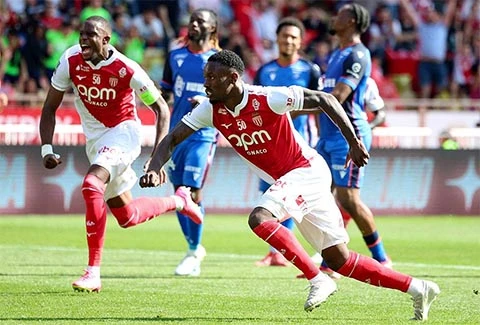 Mùa hè điên rồ của Balogun, từ tâm bão World Cup đến biểu tượng mới của thể thao Mỹ Mùa hè điên rồ của Balogun, từ tâm bão World Cup đến biểu tượng mới của thể thao Mỹ
