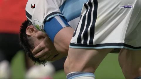 Ngẩng cao đầu nhé, Ai Cập, các bạn đã khiến Messi phải khóc