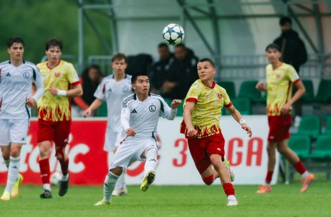 Nguyễn Vũ Hoàng, 'viên ngọc' gốc Việt tại Ba Lan có thể khoác áo U17 Việt Nam Nguyễn Vũ Hoàng, 'viên ngọc' gốc Việt tại Ba Lan có thể khoác áo U17 Việt Nam