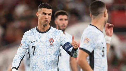Nhịp tim của Ronaldo tăng vọt bất thường ở trận thắng Croatia Nhịp tim của Ronaldo tăng vọt bất thường ở trận thắng Croatia
