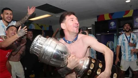 Những khoảnh khắc đáng nhớ trong sự nghiệp của Lionel Messi Những khoảnh khắc đáng nhớ trong sự nghiệp của Lionel Messi