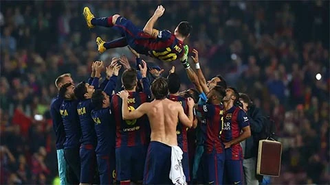 Những khoảnh khắc đáng nhớ trong sự nghiệp của Lionel Messi Những khoảnh khắc đáng nhớ trong sự nghiệp của Lionel Messi