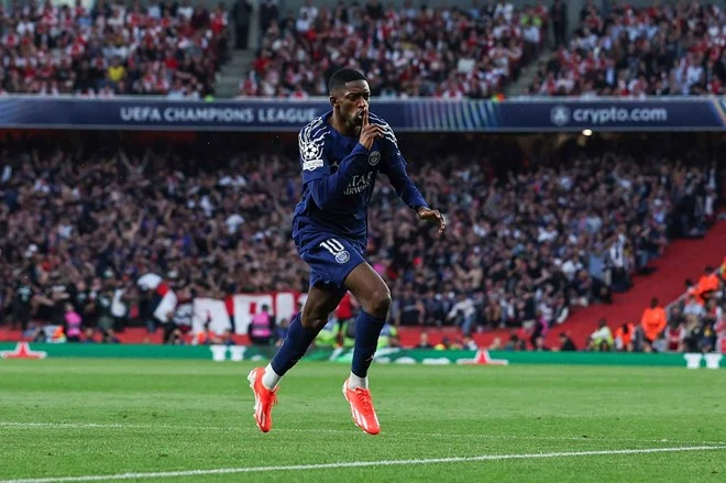 Ousmane Dembele: “Lionel Messi lại vô địch World Cup thôi” Ousmane Dembele: “Lionel Messi lại vô địch World Cup thôi”
