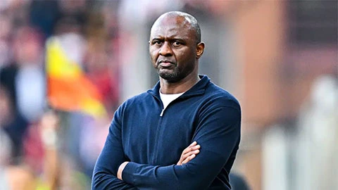 Patrick Vieira sắp dẫn dắt ĐT Senegal Patrick Vieira sắp dẫn dắt ĐT Senegal