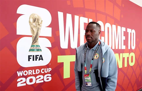 Patrick Vieira sắp dẫn dắt ĐT Senegal Patrick Vieira sắp dẫn dắt ĐT Senegal