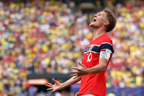 Phản ứng của Odegaard với Neymar gây bão mạng Phản ứng của Odegaard với Neymar gây bão mạng