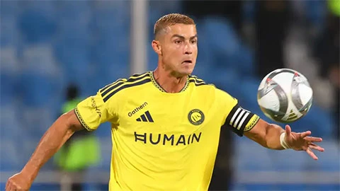 Quyết định thay Ronaldo của Postecoglou gây bất ngờ