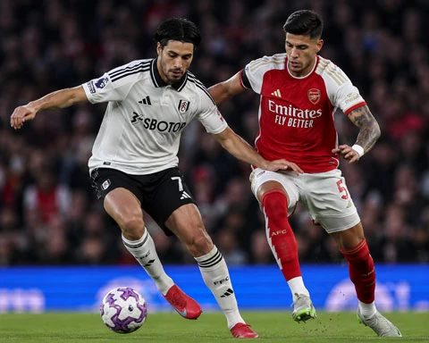 Raul Jimenez vs Piero Hincapie: Dấu ấn Premier League ở trận cầu Mexico vs Ecuador Raul Jimenez vs Piero Hincapie: Dấu ấn Premier League ở trận cầu Mexico vs Ecuador