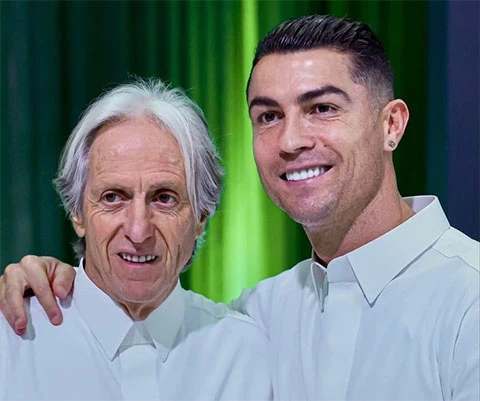 Ronaldo chưa chia tay ĐT Bồ Đào Nha Ronaldo chưa chia tay ĐT Bồ Đào Nha