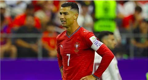 Rooney chỉ ra khác biệt giữa Ronaldo và Messi ở ĐTQG Rooney chỉ ra khác biệt giữa Ronaldo và Messi ở ĐTQG