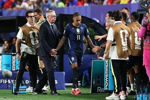 Scotland vs Brazil: Bài toán khó đầu tiên của Ancelotti Scotland vs Brazil: Bài toán khó đầu tiên của Ancelotti