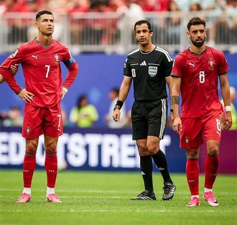 Sự đối lập giữa Argentina của Messi và Bồ Đào Nha của Ronaldo Sự đối lập giữa Argentina của Messi và Bồ Đào Nha của Ronaldo