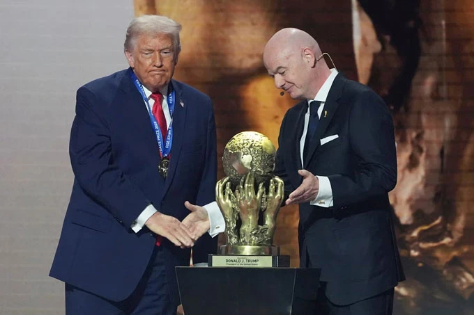 Sự nghiệp bóng đá bị lãng quên của Tổng thống Donald Trump Sự nghiệp bóng đá bị lãng quên của Tổng thống Donald Trump
