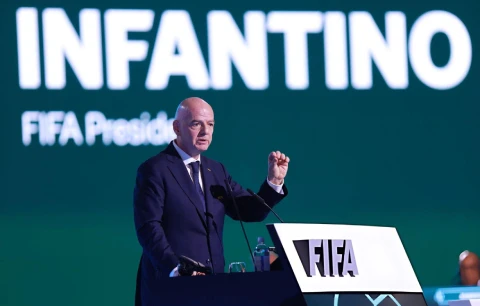 Thêm 2 liên đoàn bóng đá ‘quay lưng’ với Infantino Thêm 2 liên đoàn bóng đá ‘quay lưng’ với Infantino