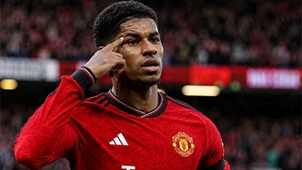 Tin giờ chót 1/7: Rashford 'quay xe' với MU